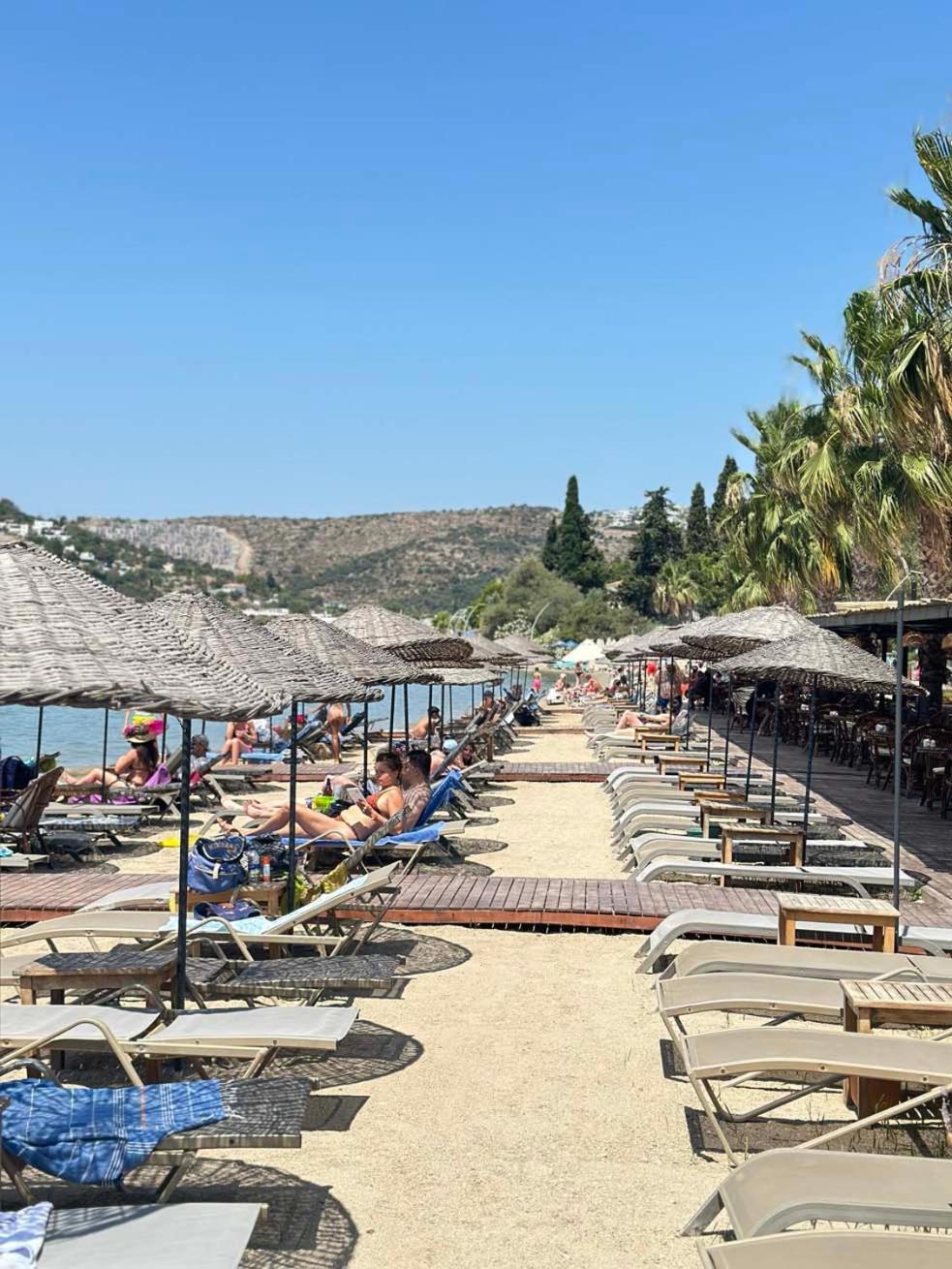Ambrosia Hotel Beach & Spa Bitez Eksteriør bilde