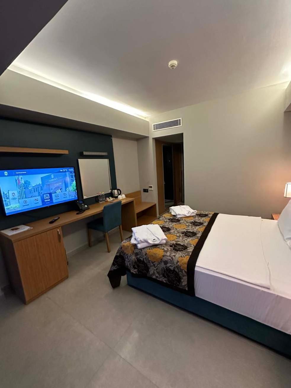 Ambrosia Hotel Beach & Spa Bitez Eksteriør bilde