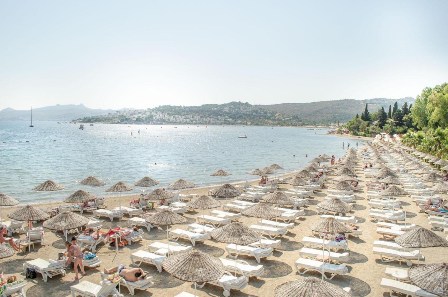 Ambrosia Hotel Beach & Spa Bitez Eksteriør bilde